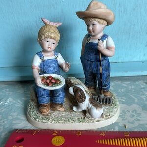 Denim Days Homco #1507 Figurine Children & Dog **plz note boys rake”I DYI 1985